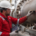 Engenheiro realizando inspeção de vaso de pressão conforme API 510